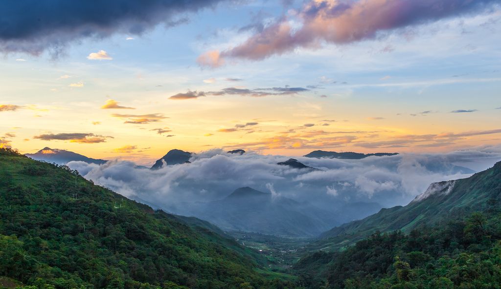 Lên vùng cao thăm người dân ở bản làng Y Tý