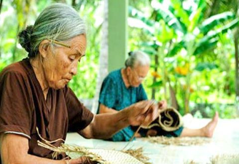 Ghé thăm làng chiếu Long Định  Tiền Giang