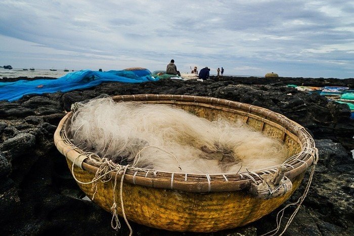 Giản dị cảnh chài lưới Lý Sơn
